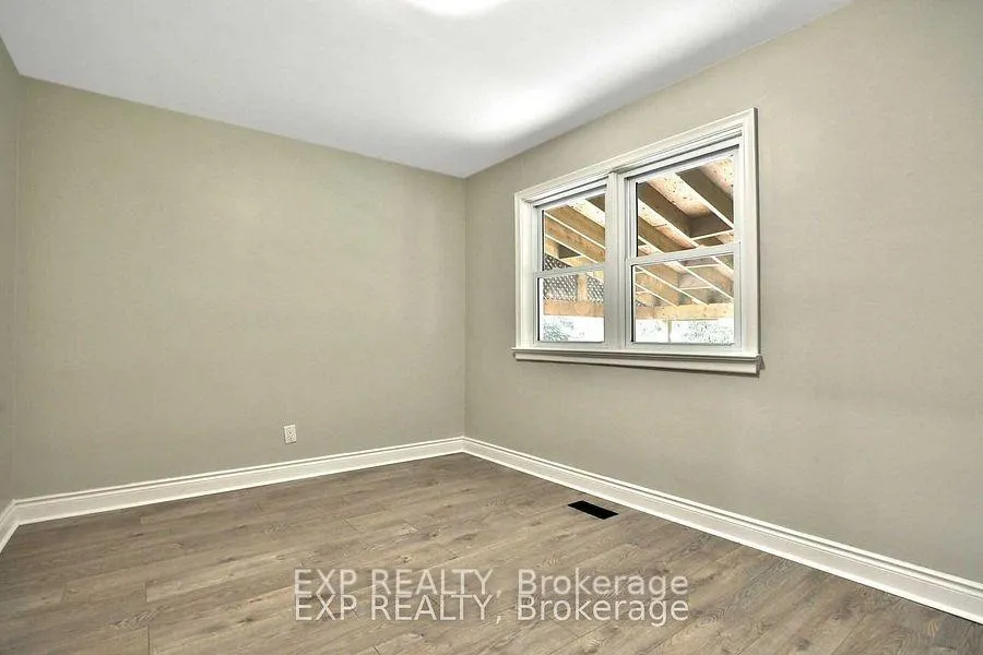 Photo 9 of 778 Drury Lane, Burlington, Brant — HOMEH