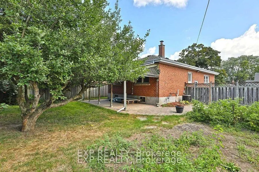 Photo 16 of 778 Drury Lane, Burlington, Brant — HOMEH