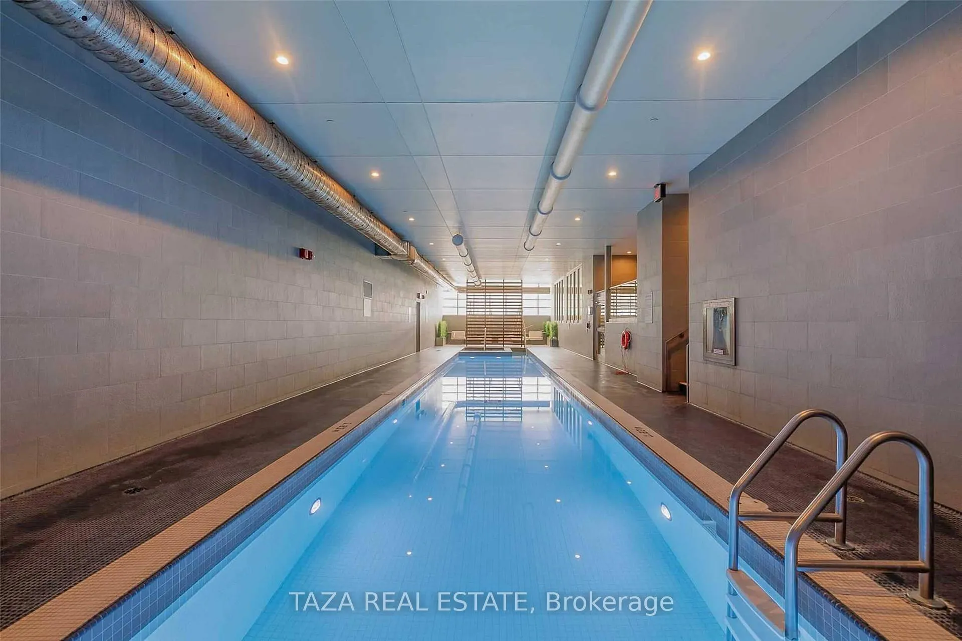 Photo 15 of Unit 2705, 15 Iceboat Terrace, Toronto, Waterfront Communities — HOMEH