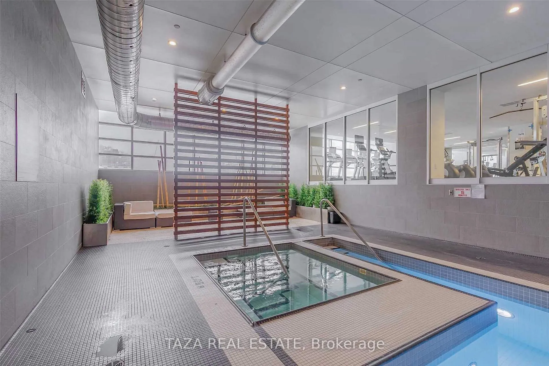 Photo 16 of Unit 2705, 15 Iceboat Terrace, Toronto, Waterfront Communities — HOMEH
