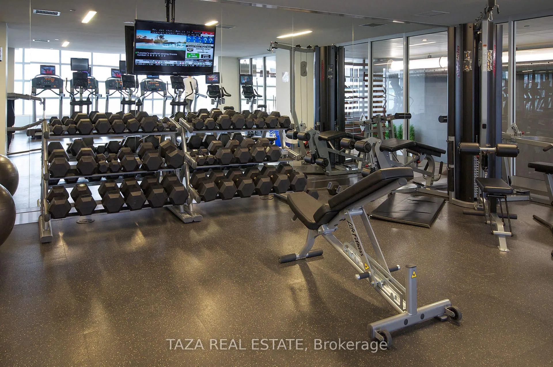 Photo 18 of Unit 2705, 15 Iceboat Terrace, Toronto, Waterfront Communities — HOMEH