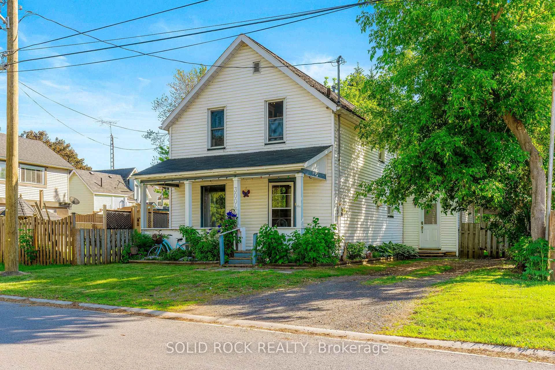 Photo 7 of 3004 Walker Street, Edwardsburgh/Cardinal, Town of Cardinal — HOMEH
