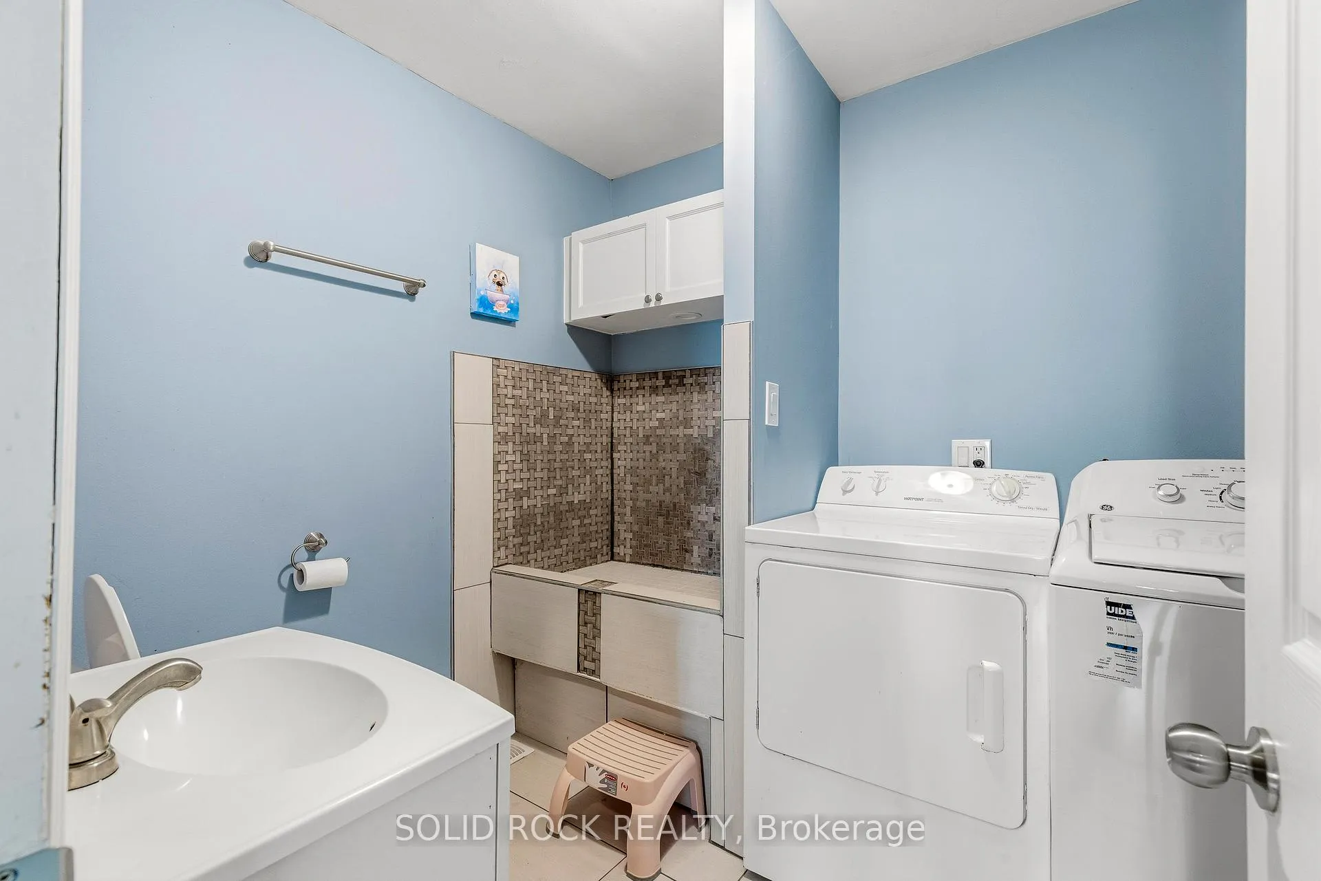 Photo 19 of 3004 Walker Street, Edwardsburgh/Cardinal, Town of Cardinal — HOMEH