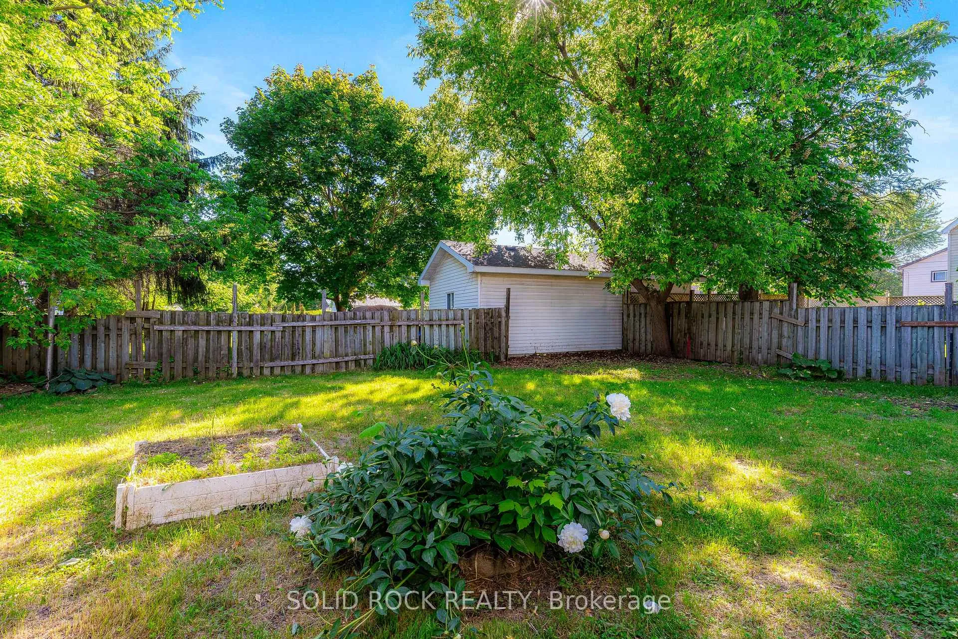 Photo 35 of 3004 Walker Street, Edwardsburgh/Cardinal, Town of Cardinal — HOMEH