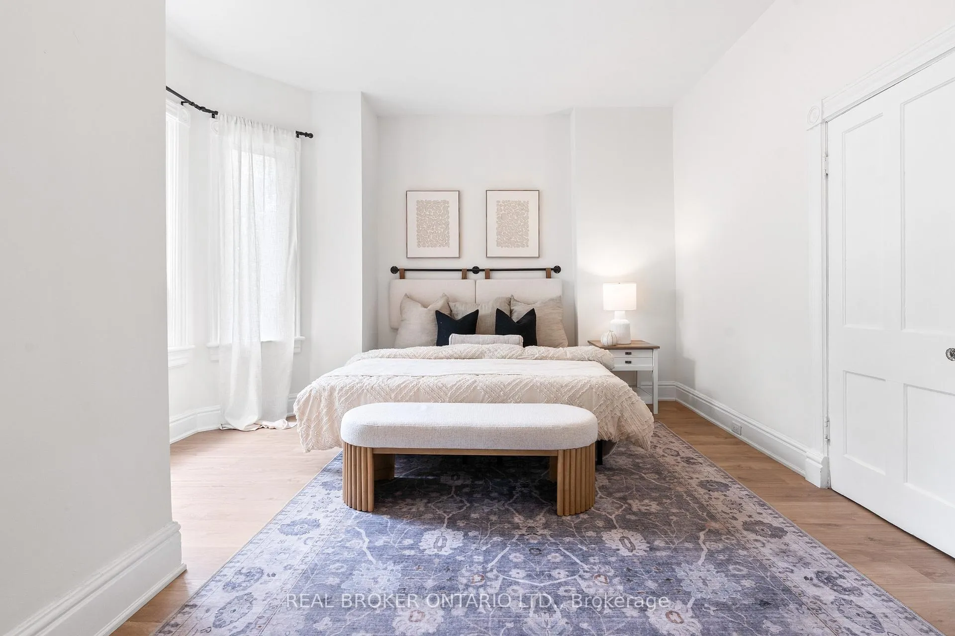 Photo 22 of 33 Lakeview Avenue, Toronto, Trinity-Bellwoods — HOMEH