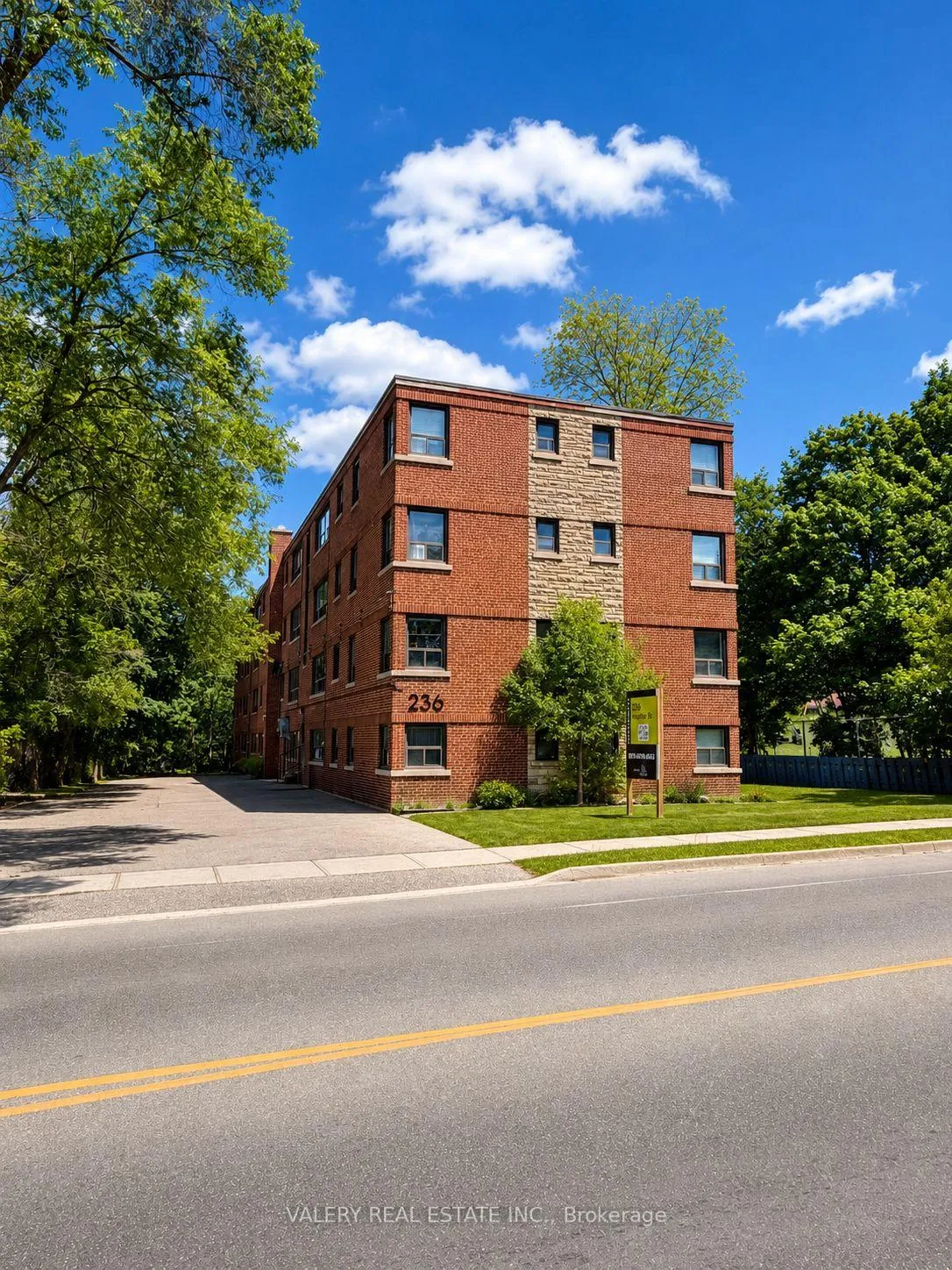 Photo 1 of Unit 25, 236 Gordon Street, Guelph, Dovercliffe Park/Old University — HOMEH