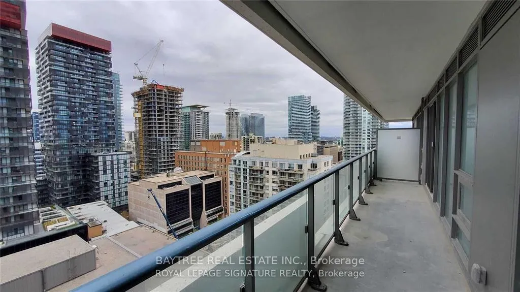 Photo 12 of Unit 1701, 2221 Yonge Street, Toronto, Mount Pleasant West — HOMEH