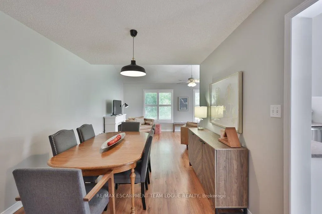 Photo 6 of 1229 Blanshard Drive, Burlington, Tansley — HOMEH