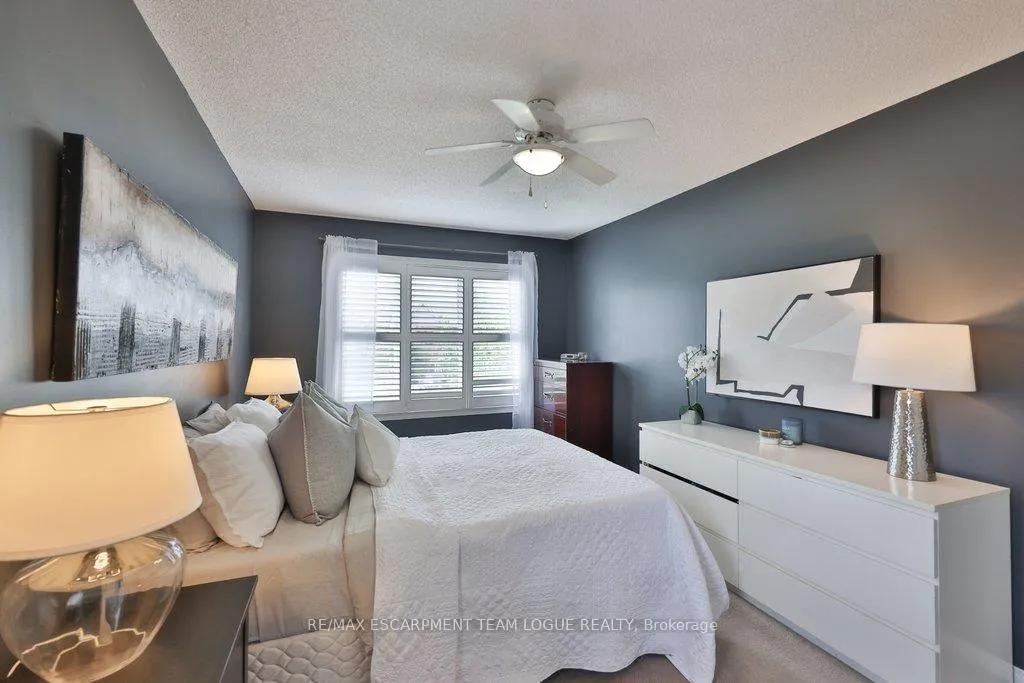 Photo 21 of 1229 Blanshard Drive, Burlington, Tansley — HOMEH