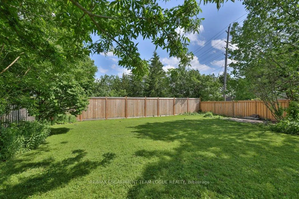 Photo 40 of 1229 Blanshard Drive, Burlington, Tansley — HOMEH