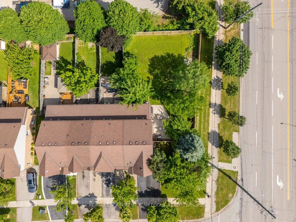 Photo 42 of 1229 Blanshard Drive, Burlington, Tansley — HOMEH