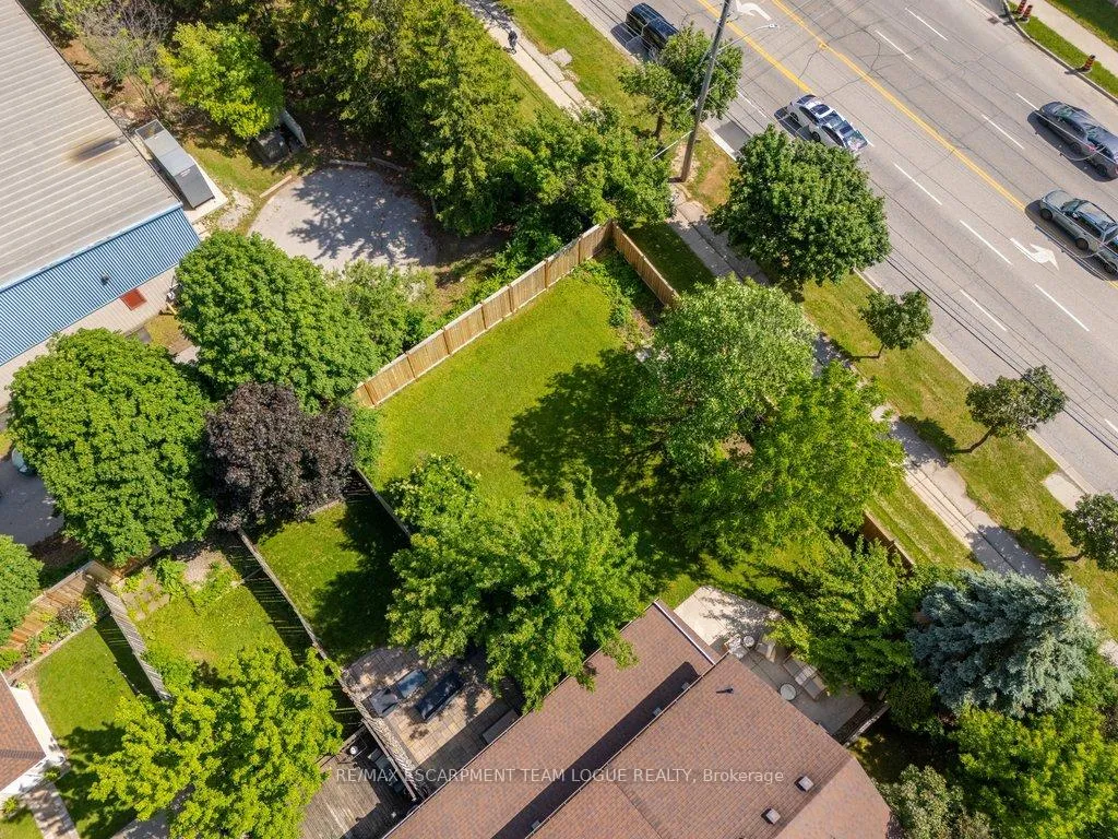 Photo 45 of 1229 Blanshard Drive, Burlington, Tansley — HOMEH
