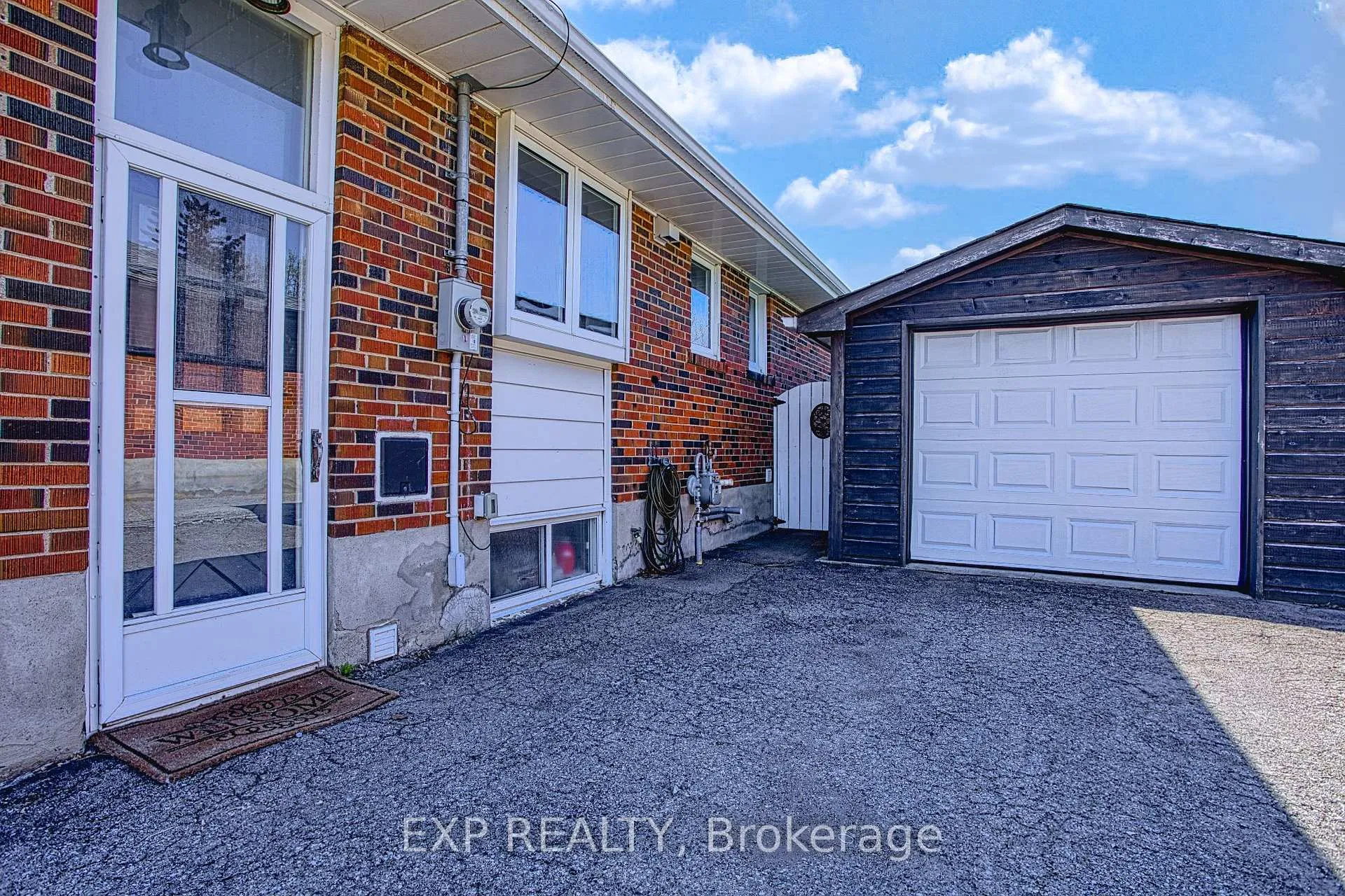 Photo 30 of 90 Prince Charles Drive, Halton Hills, Georgetown — HOMEH