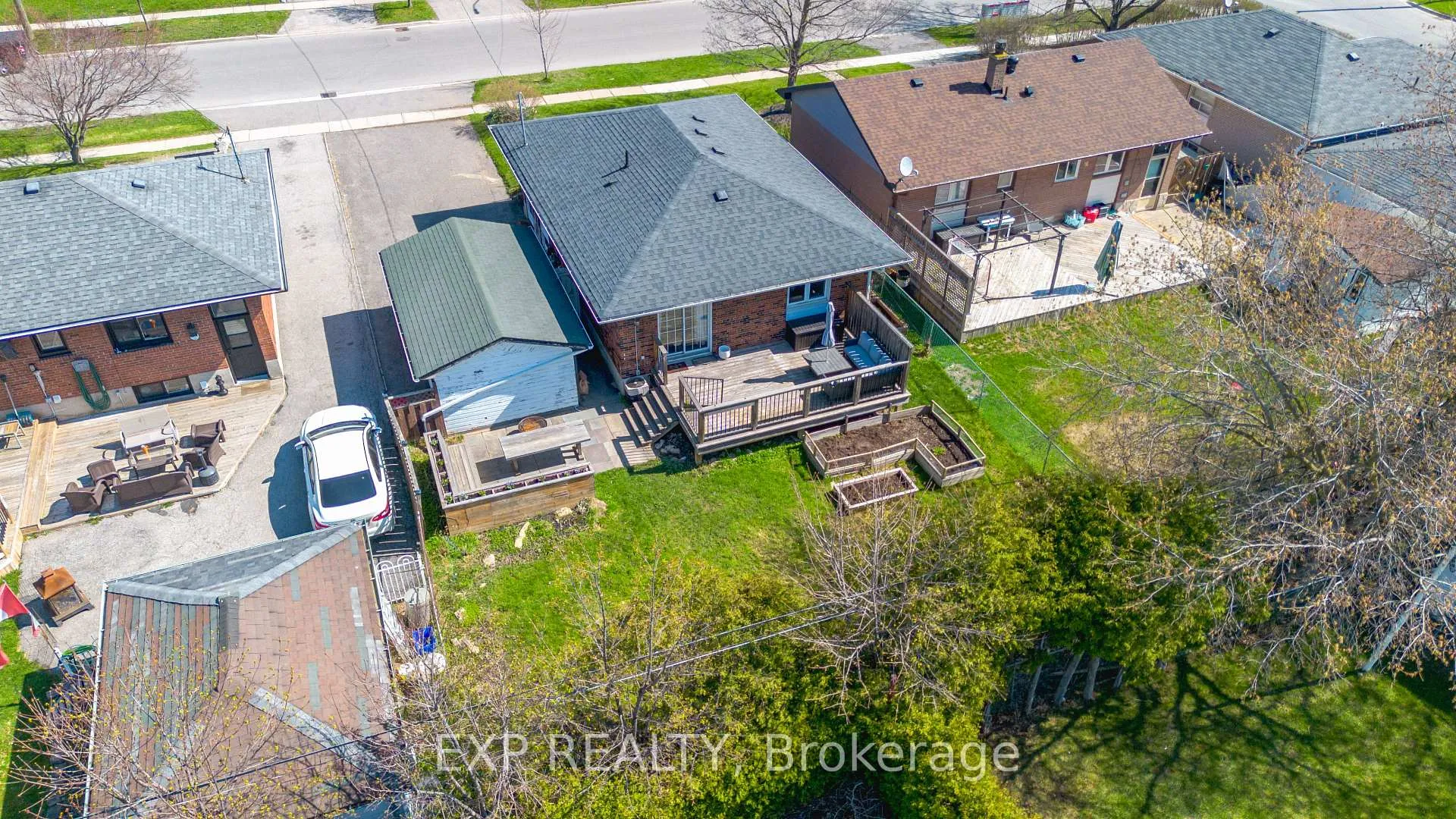 Photo 39 of 90 Prince Charles Drive, Halton Hills, Georgetown — HOMEH