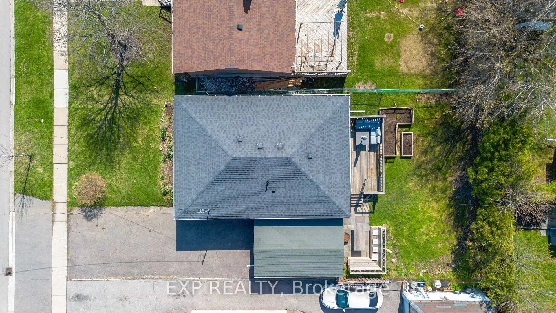 Photo 40 of 90 Prince Charles Drive, Halton Hills, Georgetown — HOMEH
