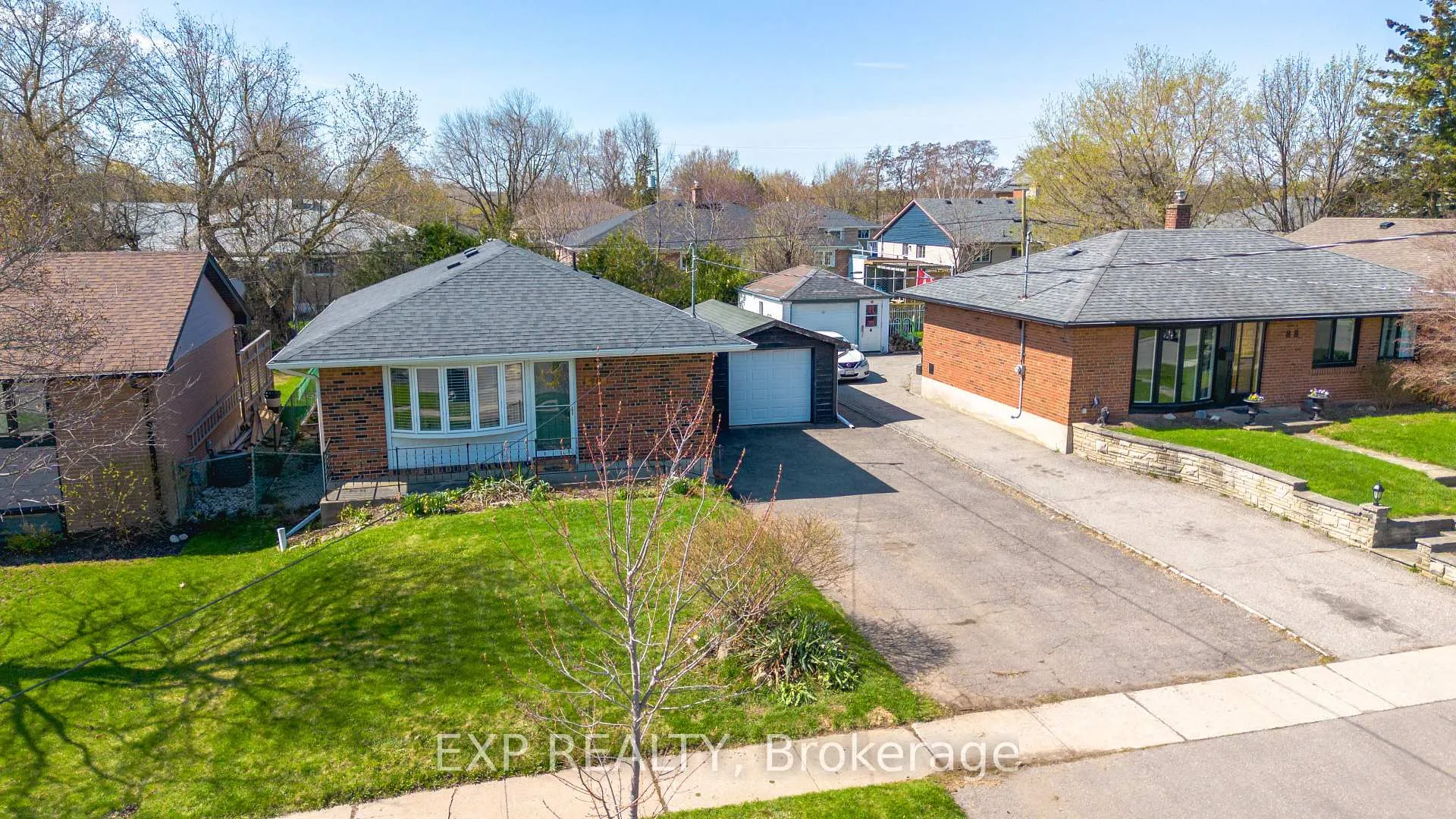 Photo 41 of 90 Prince Charles Drive, Halton Hills, Georgetown — HOMEH