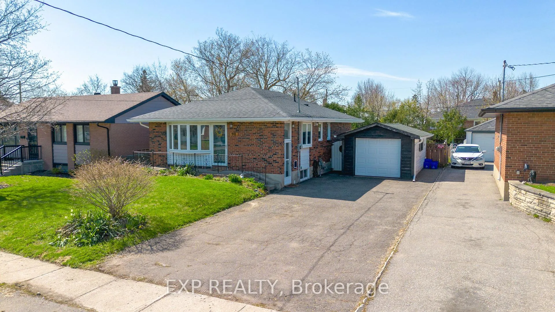 Photo 42 of 90 Prince Charles Drive, Halton Hills, Georgetown — HOMEH