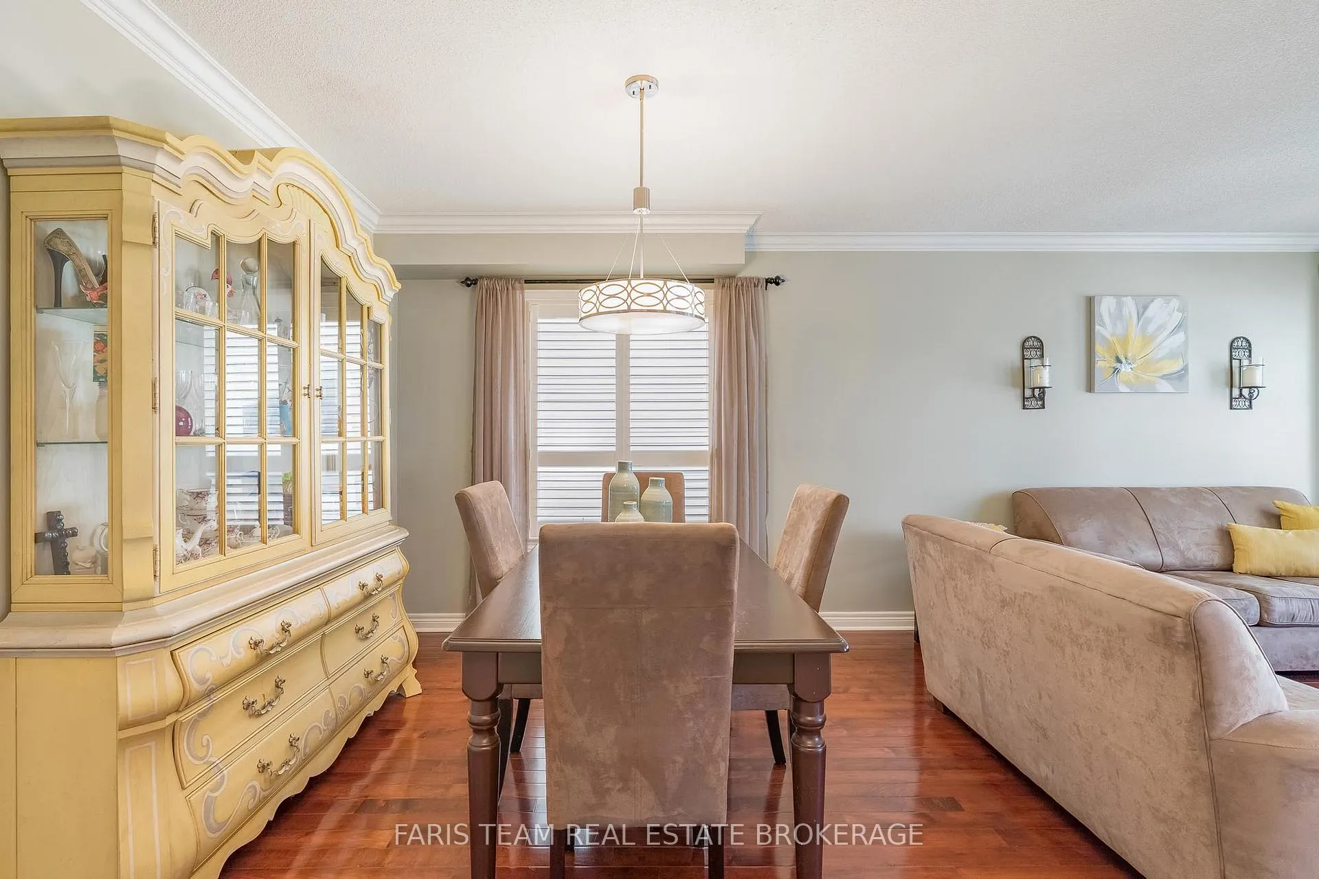 Photo 14 of 43 Maple Crown Terrace, Barrie, Innis-Shore — HOMEH