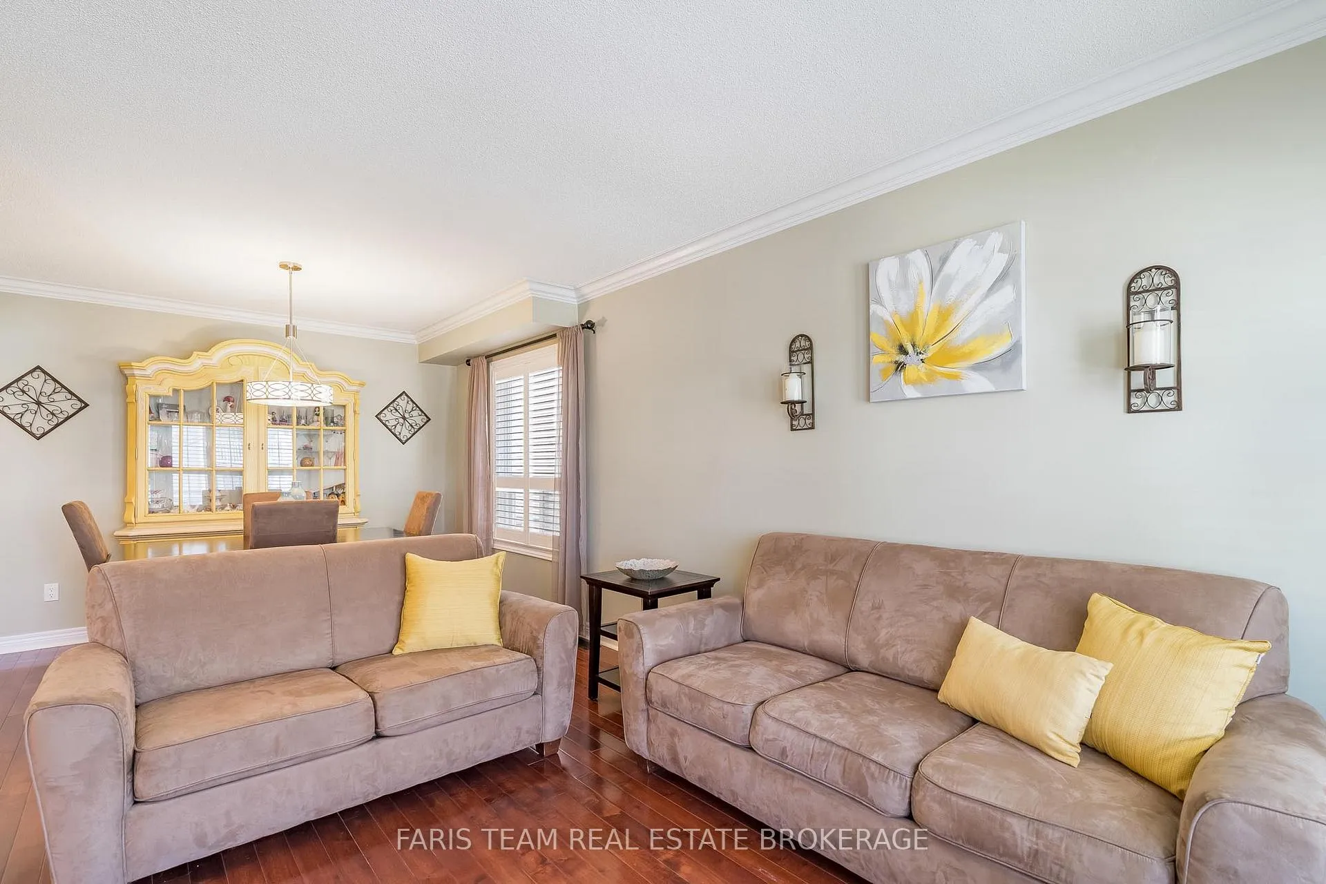 Photo 17 of 43 Maple Crown Terrace, Barrie, Innis-Shore — HOMEH