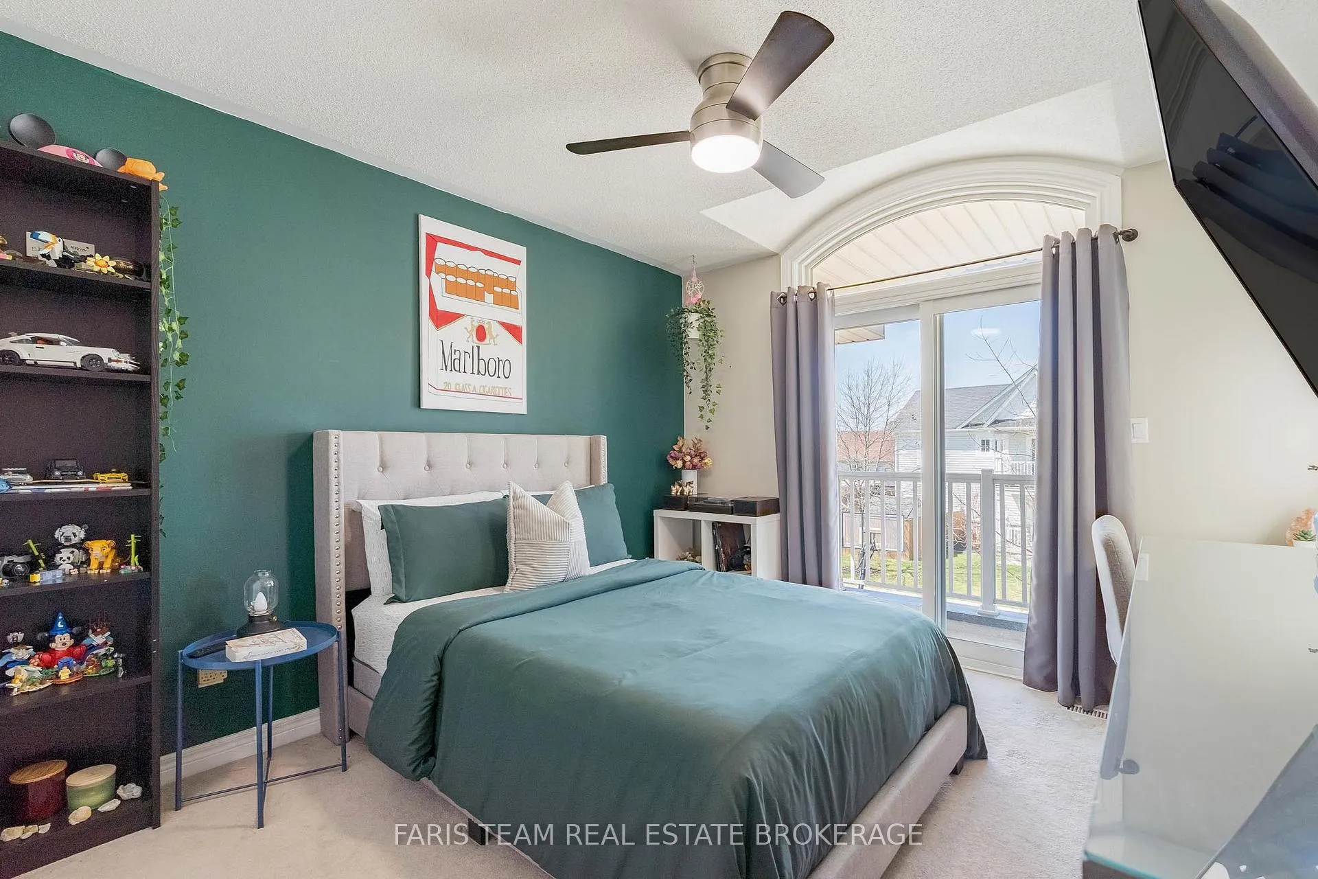 Photo 32 of 43 Maple Crown Terrace, Barrie, Innis-Shore — HOMEH