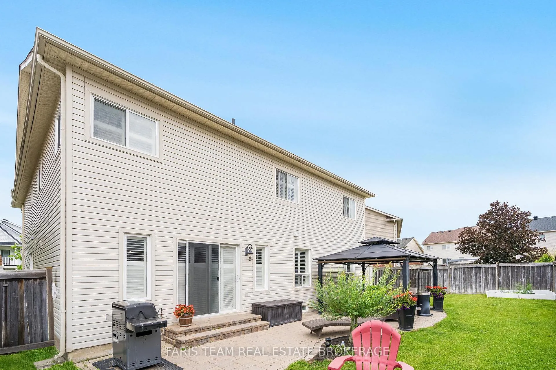 Photo 45 of 43 Maple Crown Terrace, Barrie, Innis-Shore — HOMEH