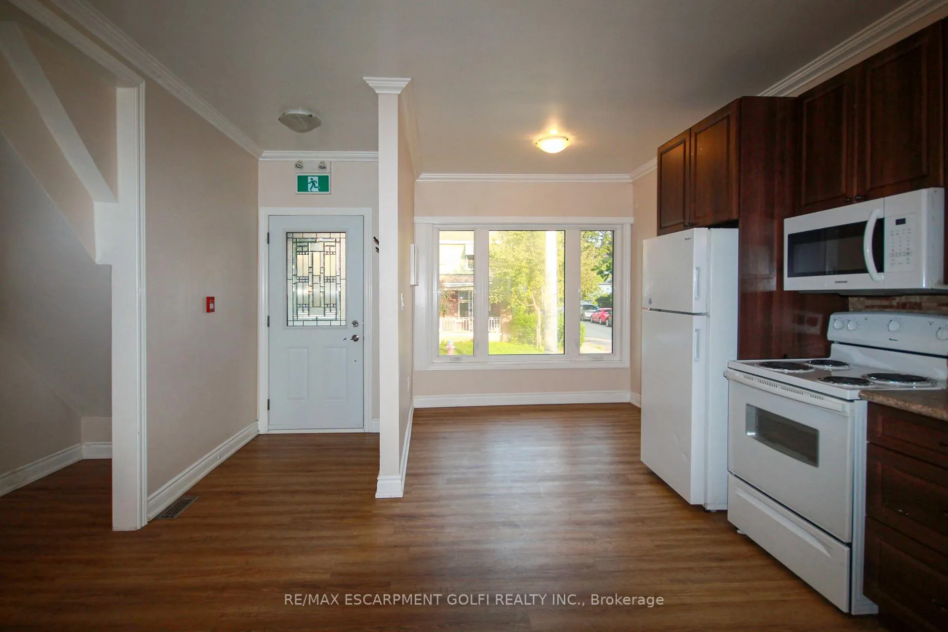 Photo 26 of 52 Cedar Avenue, Hamilton, Blakeley — HOMEH