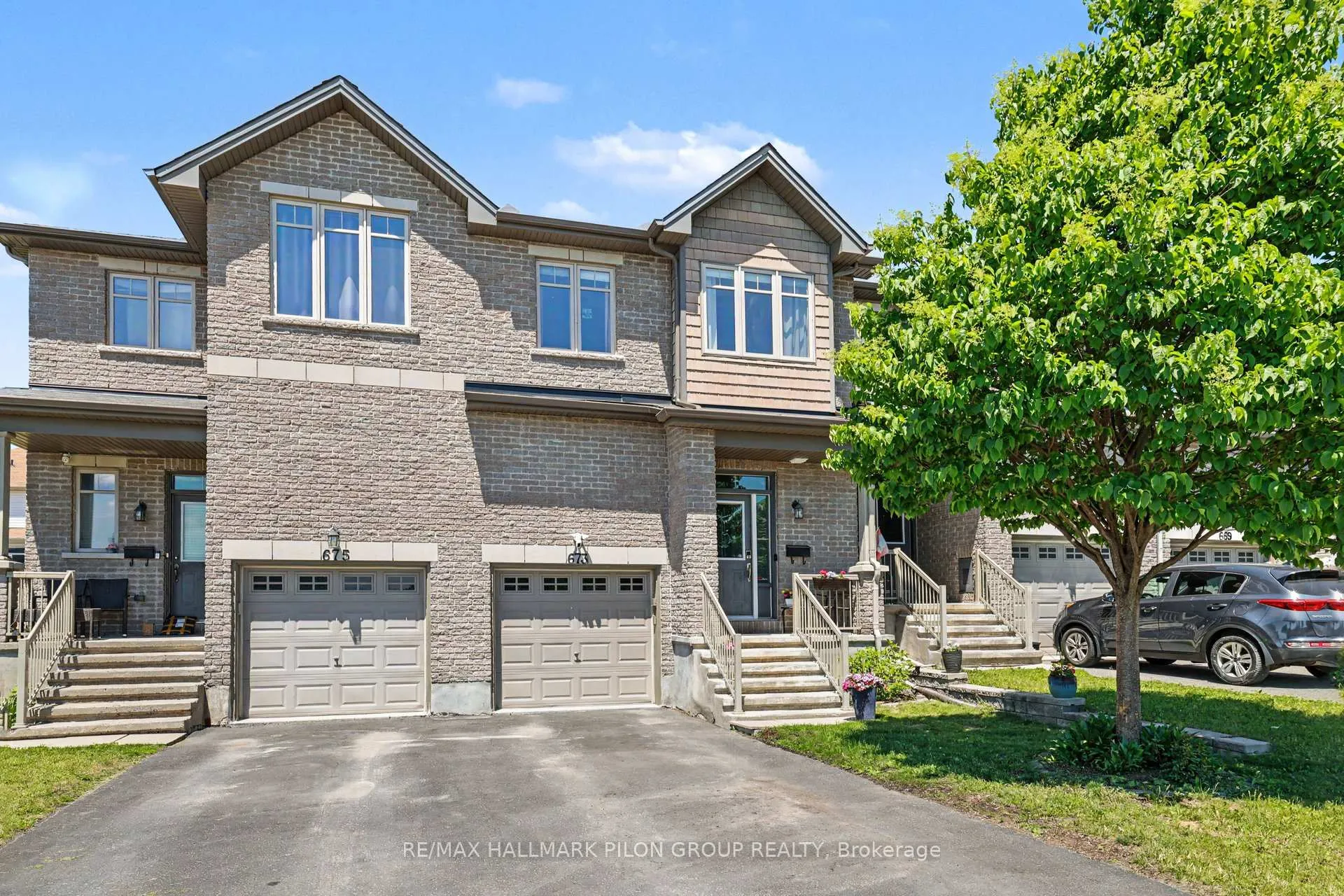 Front of 673 Spring Valley Drive