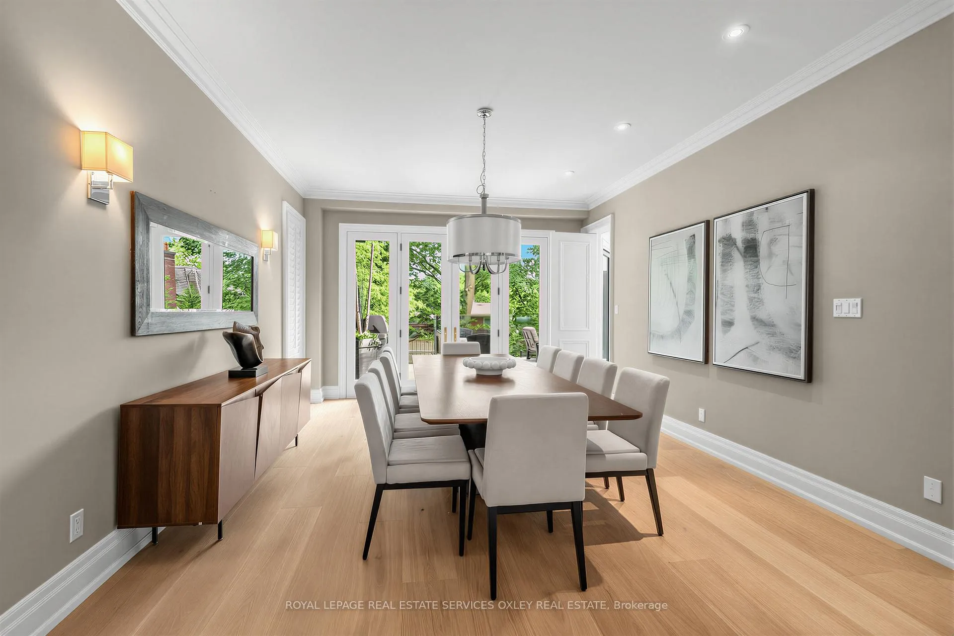Photo 5 of 7 Stratheden Road, North York, Bridle Path-Sunnybrook-York Mills — HOMEH