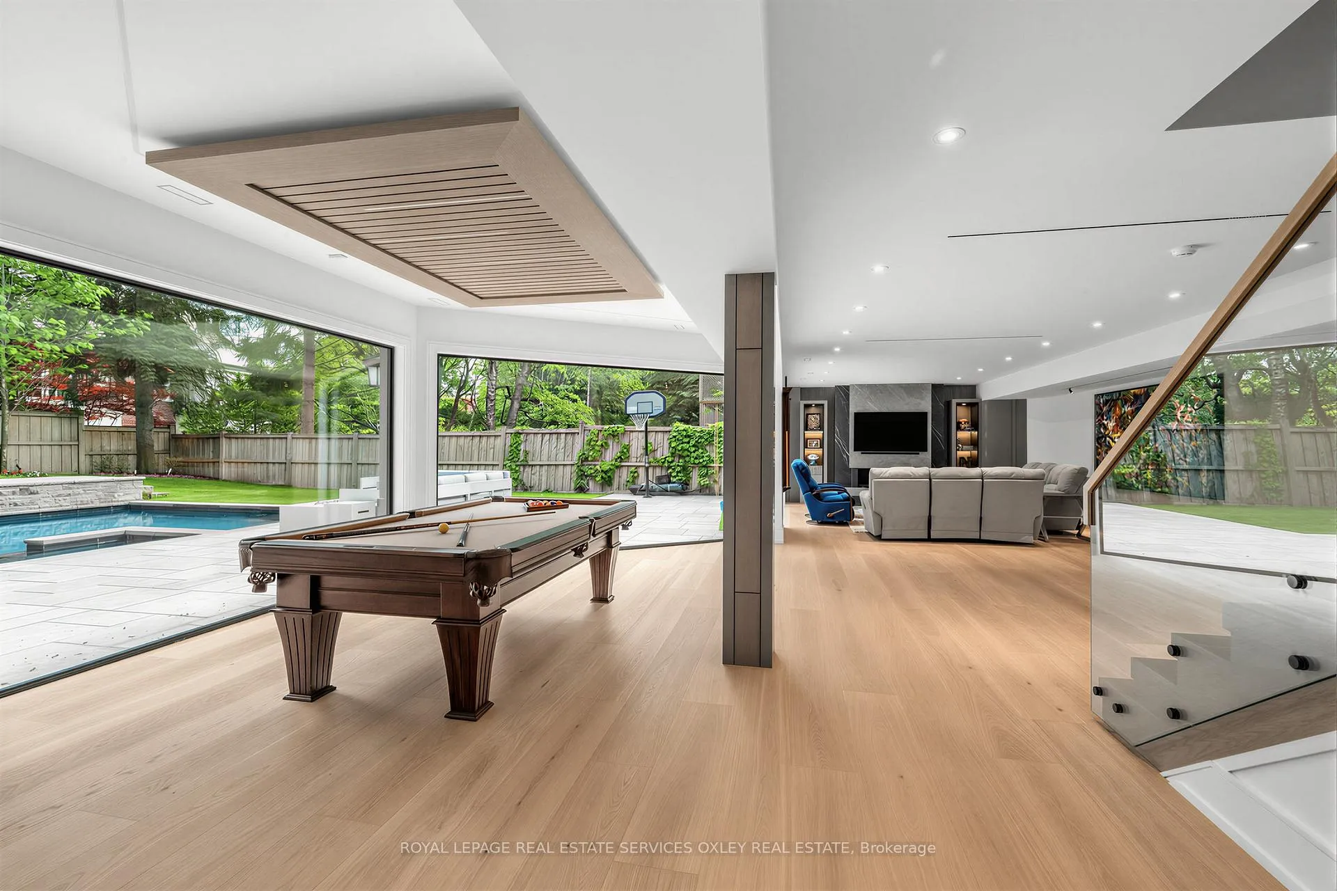 Photo 19 of 7 Stratheden Road, North York, Bridle Path-Sunnybrook-York Mills — HOMEH