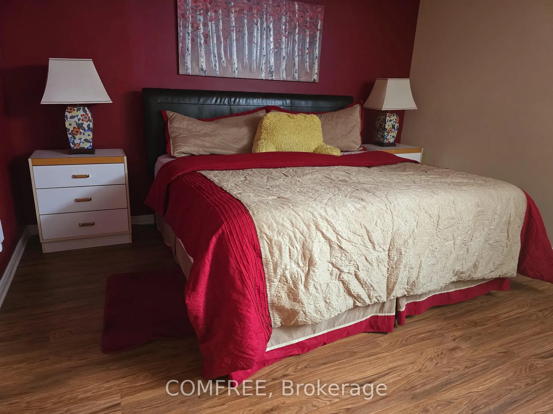 Photo 7 of 2215 Saturn Crescent, Ottawa, Fallingbrook/Gardenway South — HOMEH