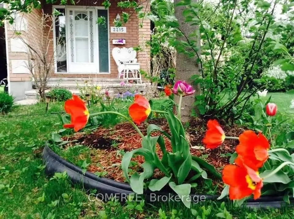 Photo 16 of 2215 Saturn Crescent, Ottawa, Fallingbrook/Gardenway South — HOMEH