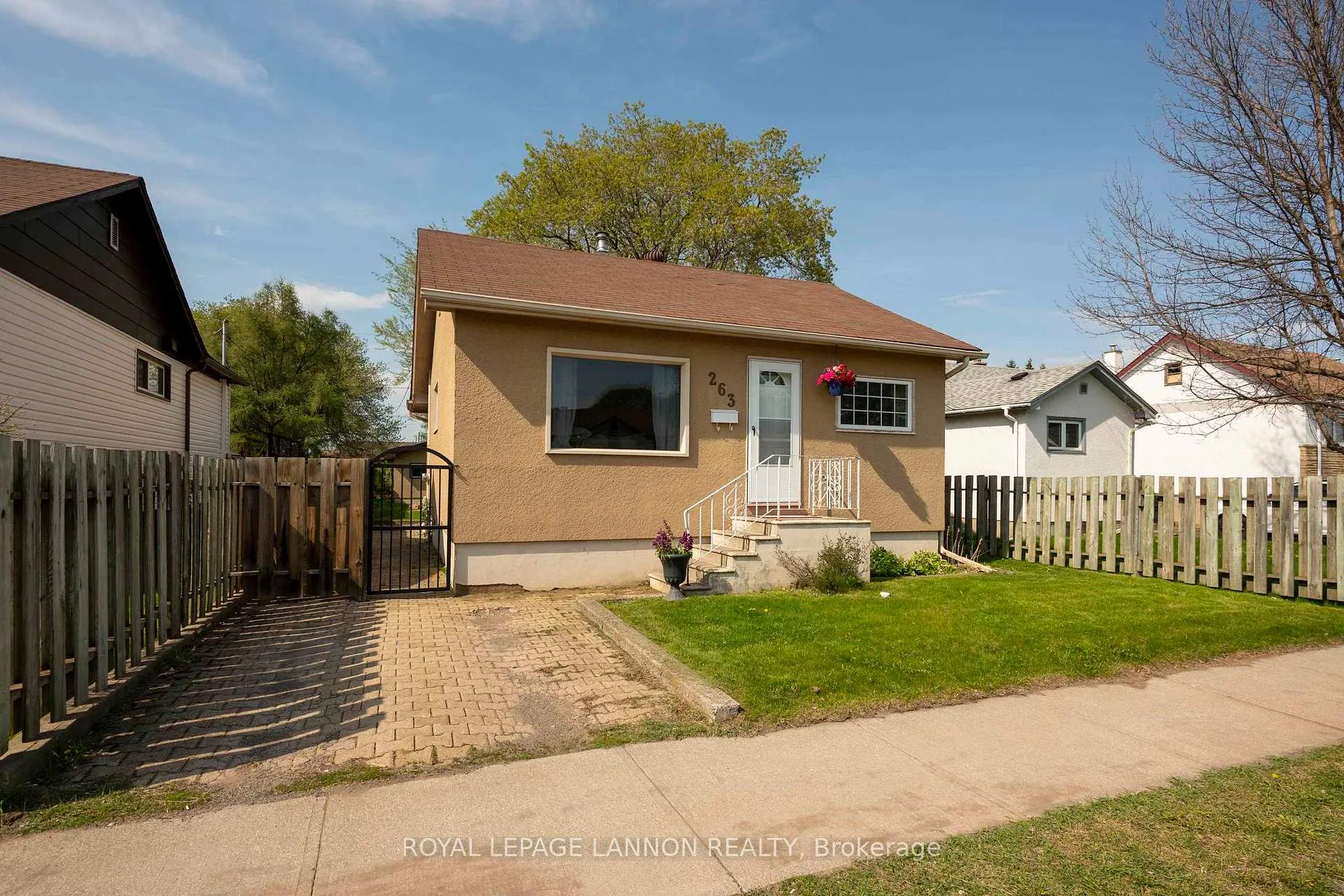 Photo 1 of 263 Christina Street E, Thunder Bay, Westfort — HOMEH