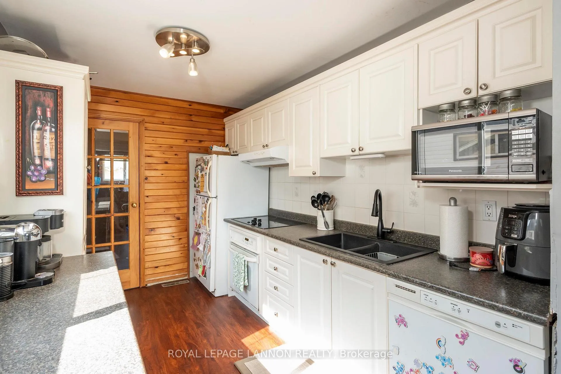Photo 6 of 263 Christina Street E, Thunder Bay, Westfort — HOMEH