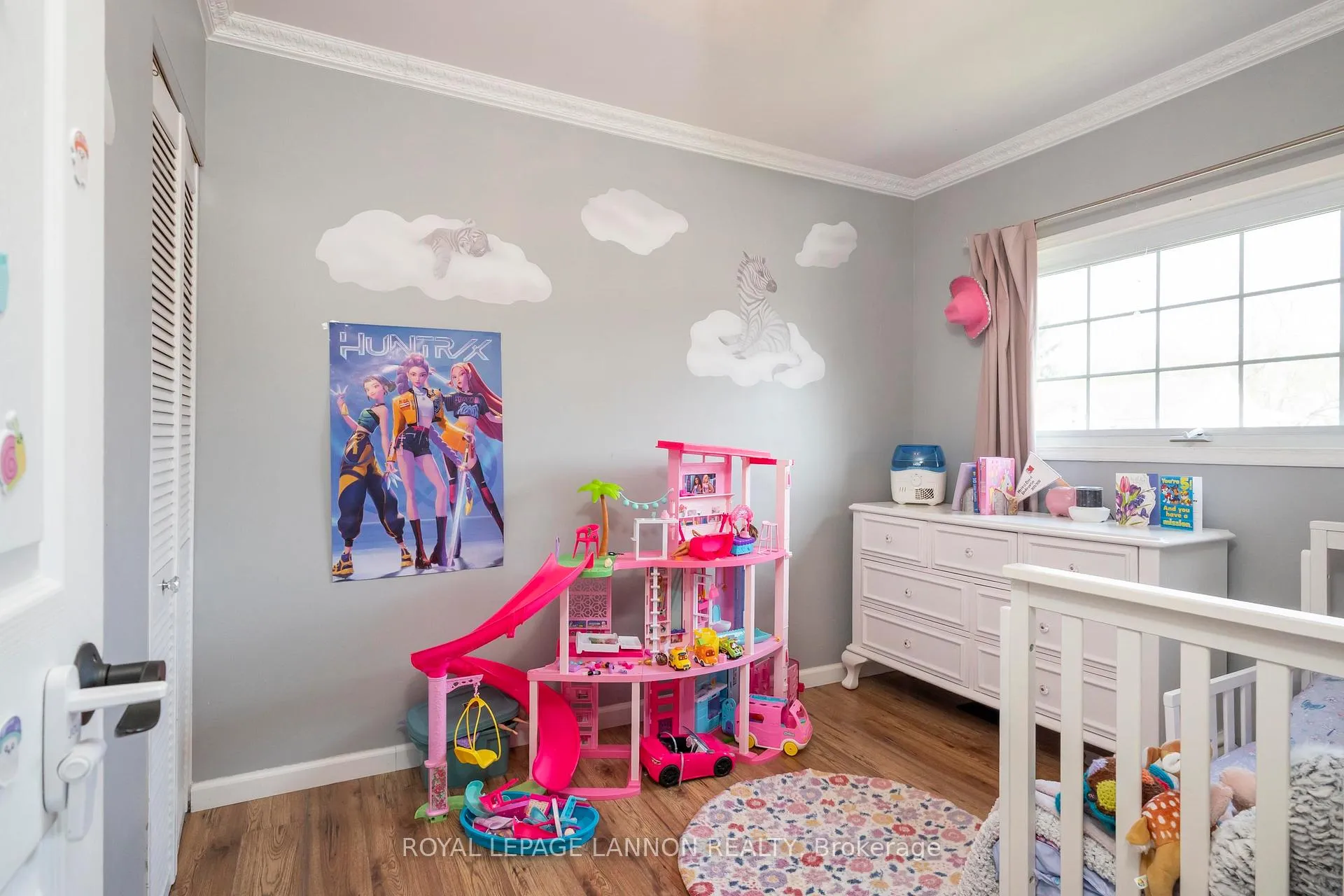 Photo 12 of 263 Christina Street E, Thunder Bay, Westfort — HOMEH