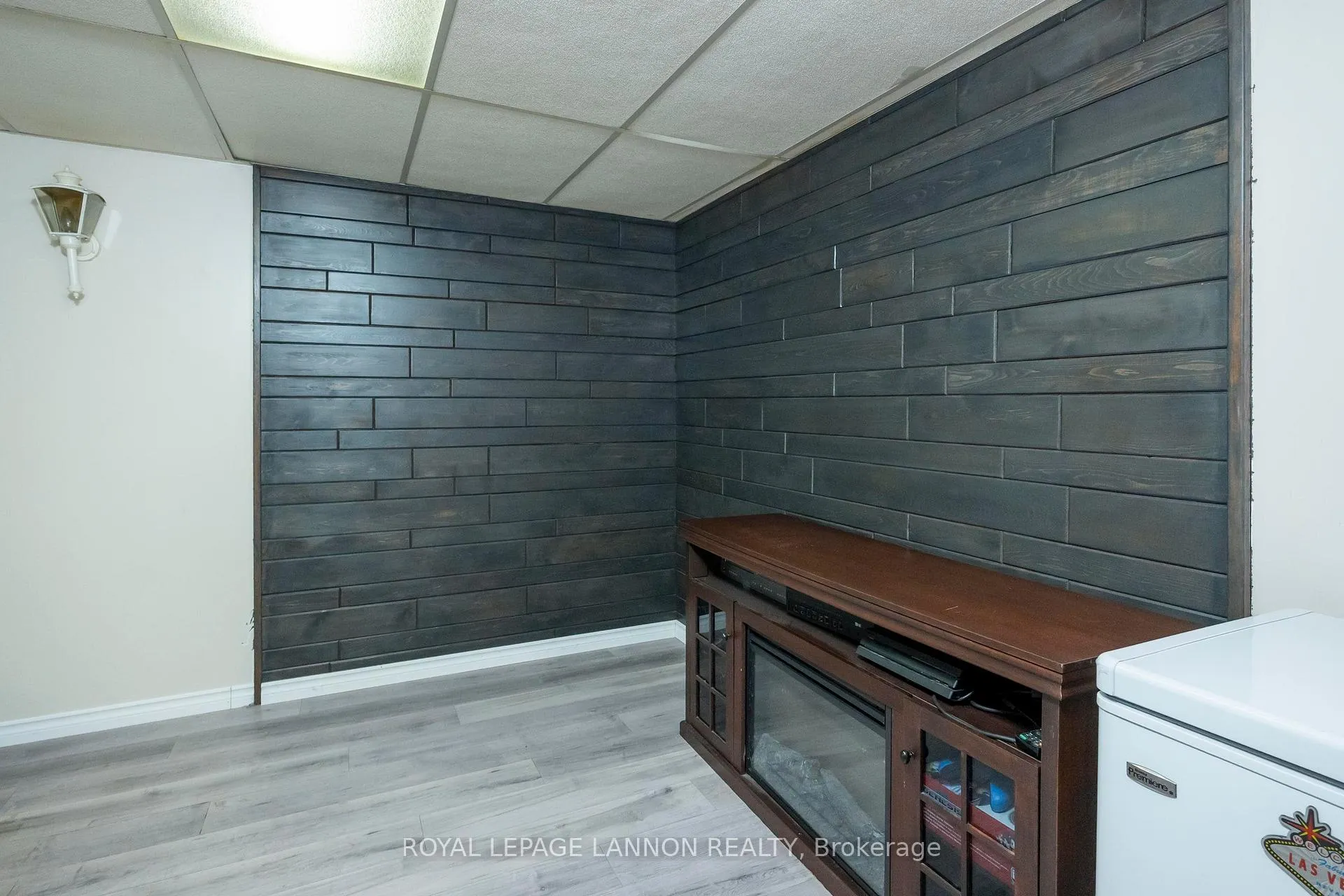 Photo 18 of 263 Christina Street E, Thunder Bay, Westfort — HOMEH