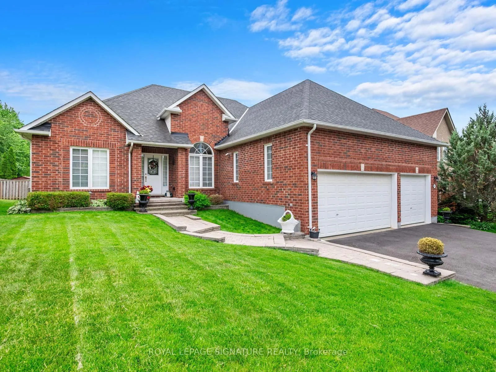 Photo of 85 Ferncroft Drive
