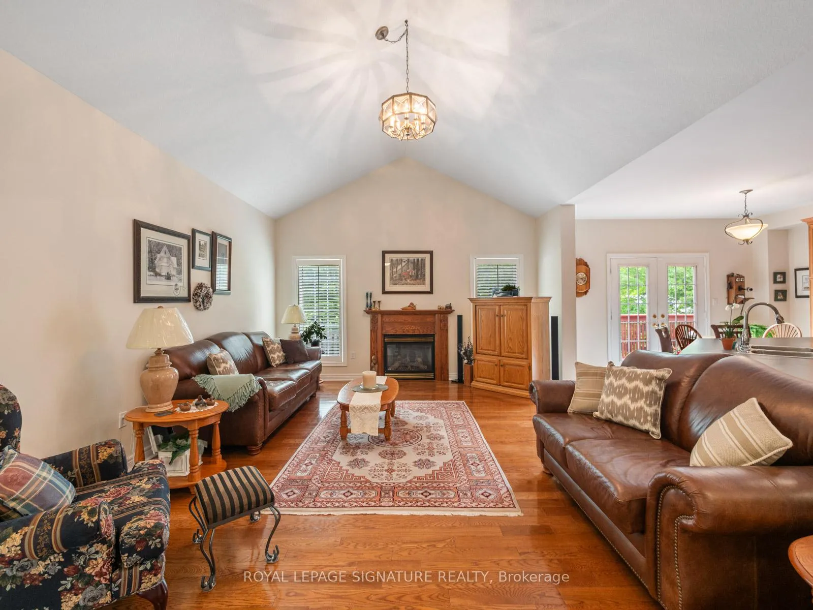 Photo 7 of 85 Ferncroft Drive, Georgina, Historic Lakeshore Communities — HOMEH