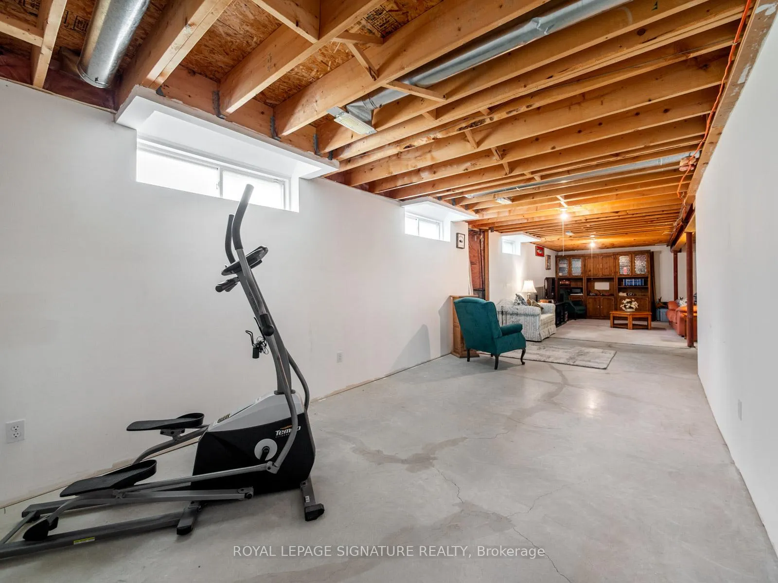 Photo 29 of 85 Ferncroft Drive, Georgina, Historic Lakeshore Communities — HOMEH
