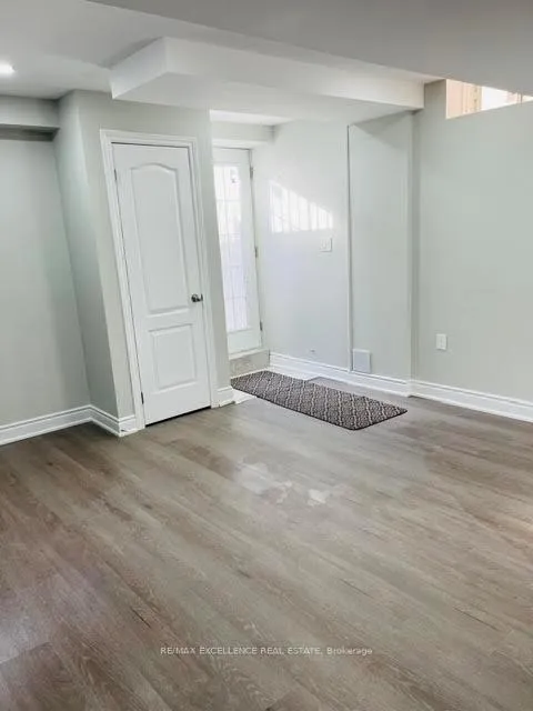 Photo 1 of Unit Basement Apartment, 77 Folgate Crescent, Brampton, Sandringham-Wellington North — HOMEH