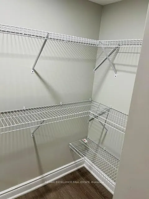 Photo 5 of Unit Basement Apartment, 77 Folgate Crescent, Brampton, Sandringham-Wellington North — HOMEH