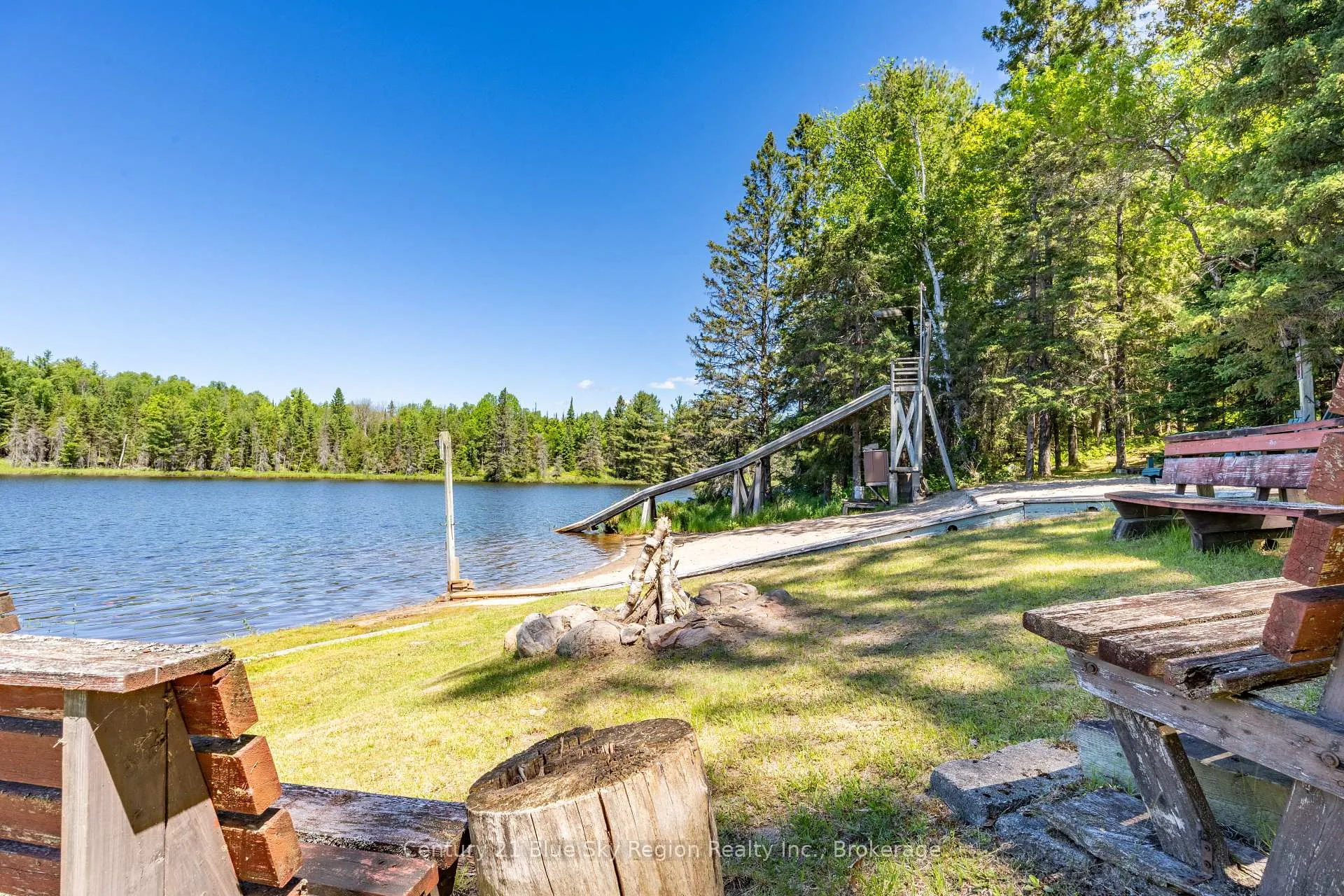 Photo 37 of 370 Highway 17 E, North Bay, Birchaven — HOMEH