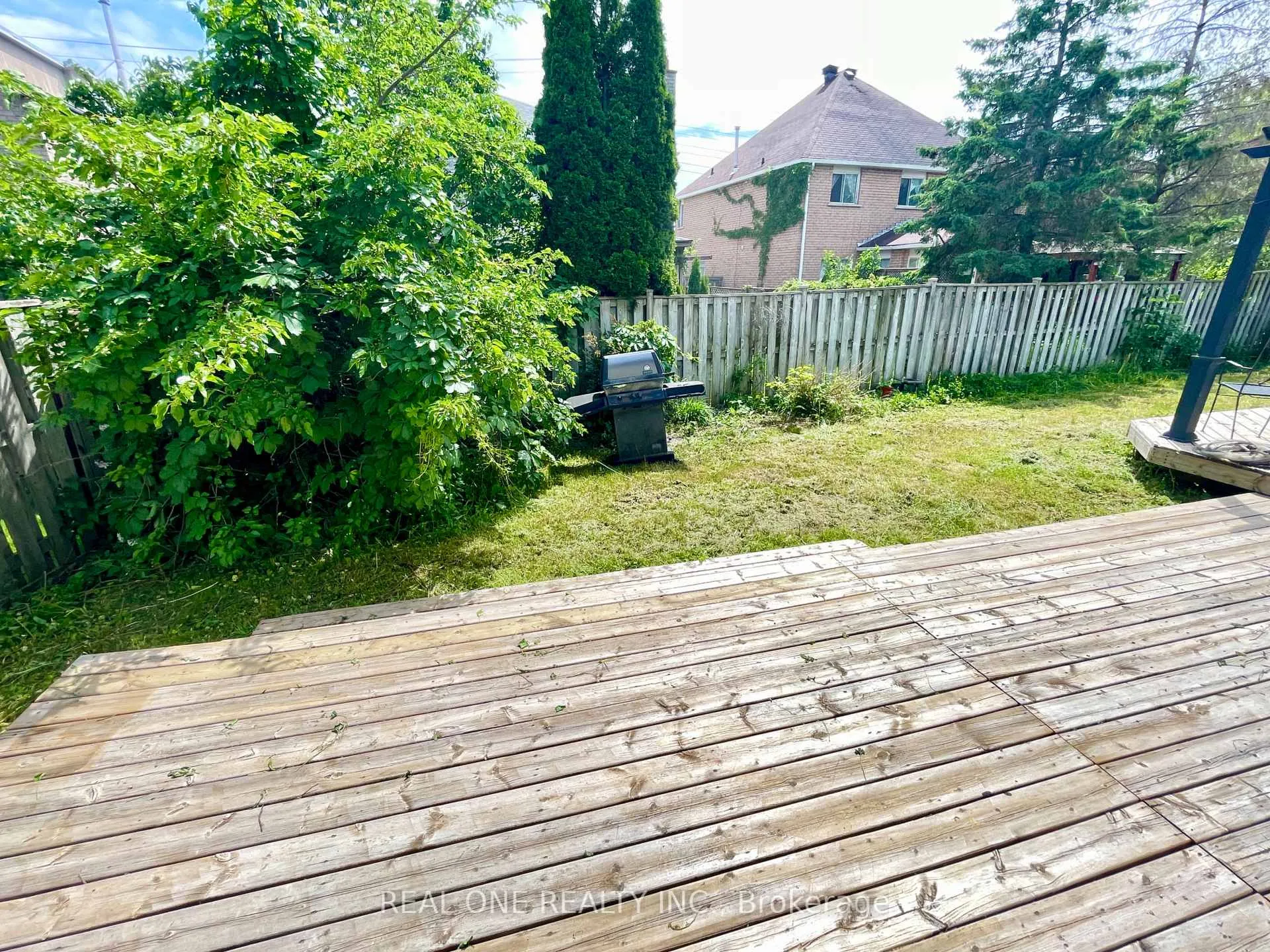 Photo 40 of 19 Blair Crescent, Barrie, Grove East — HOMEH