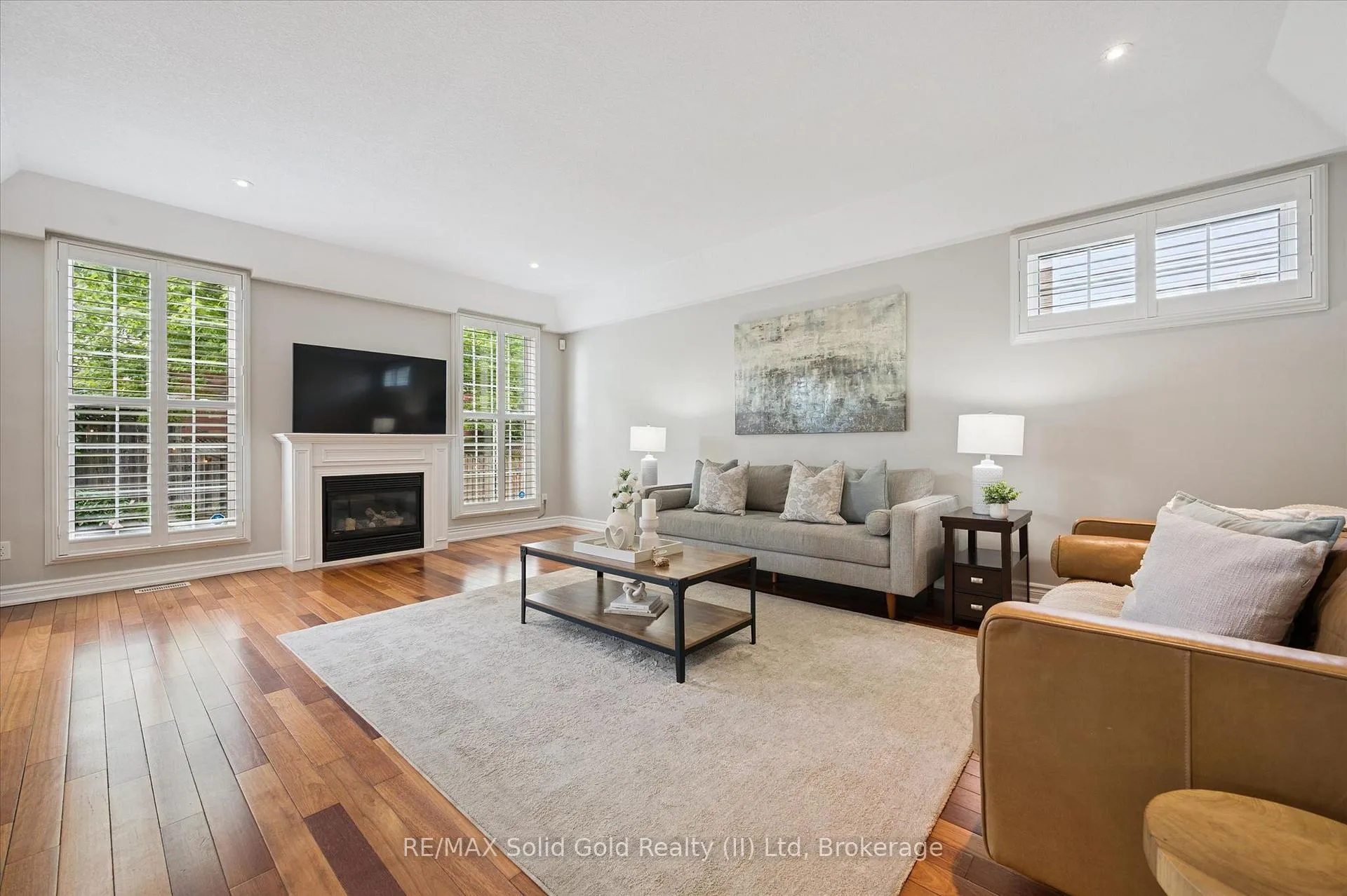 Photo 6 of 774 Chesapeake Drive, Waterloo — HOMEH