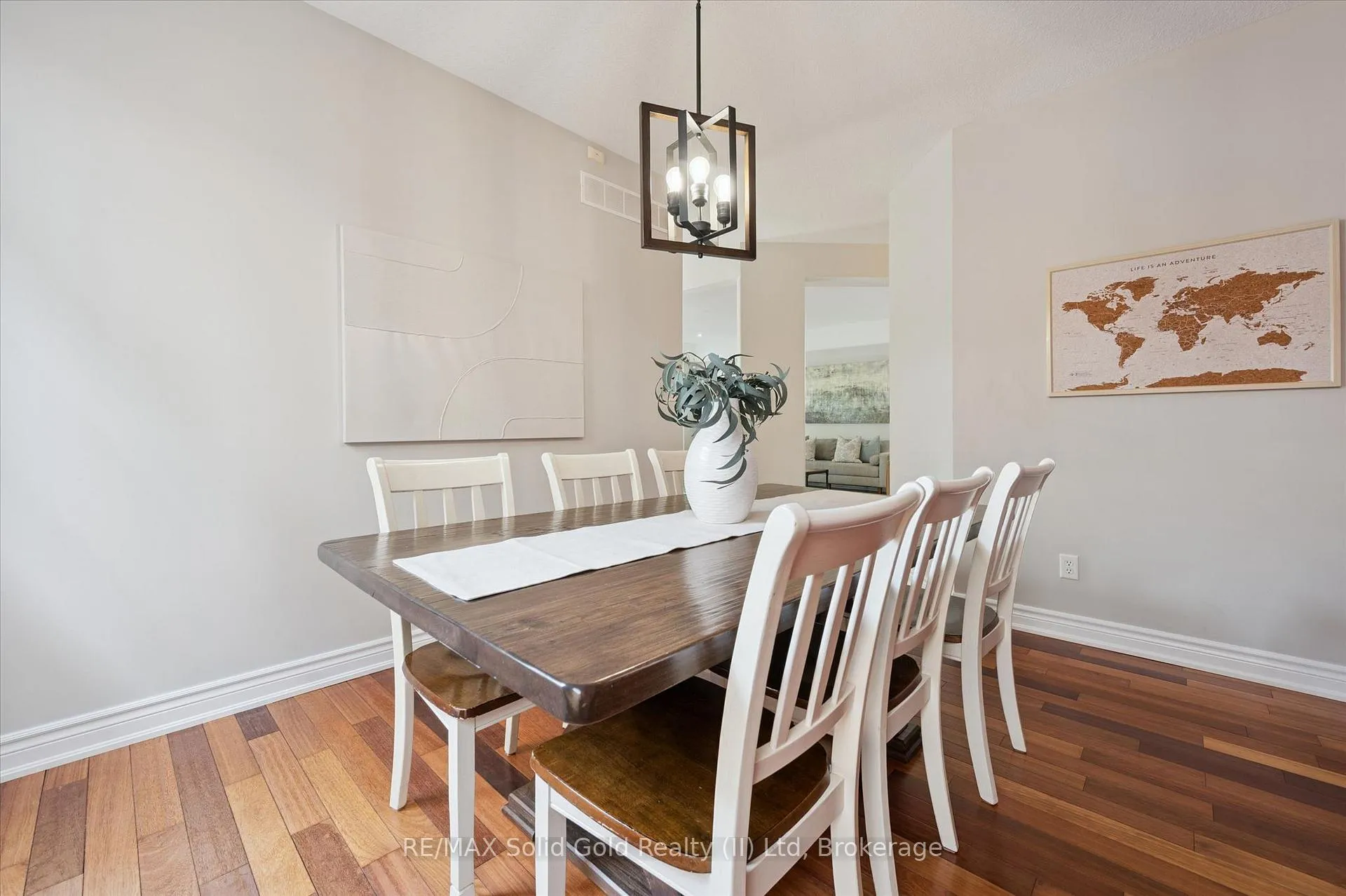 Photo 15 of 774 Chesapeake Drive, Waterloo — HOMEH
