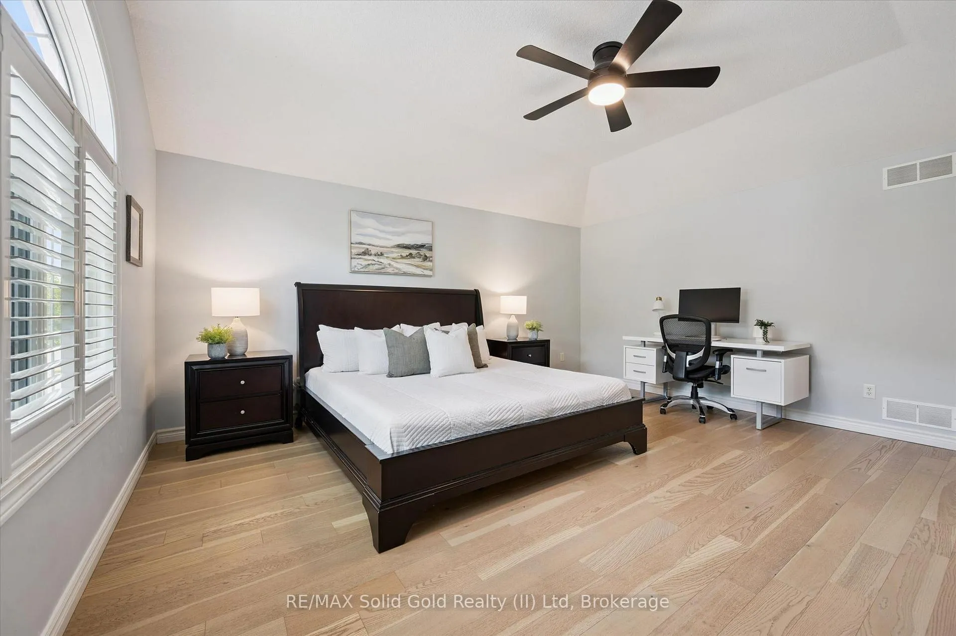 Photo 27 of 774 Chesapeake Drive, Waterloo — HOMEH