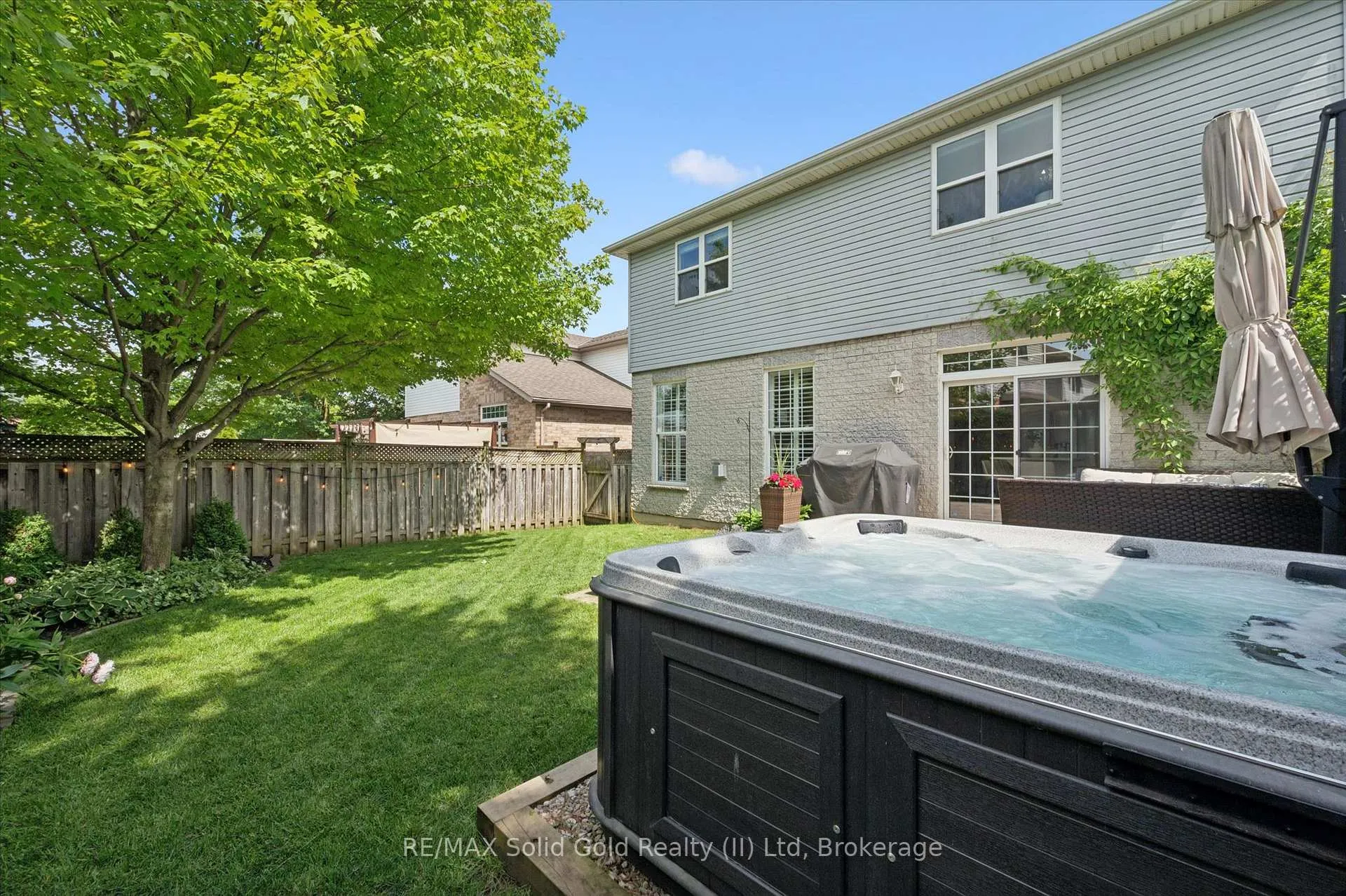 Photo 39 of 774 Chesapeake Drive, Waterloo — HOMEH
