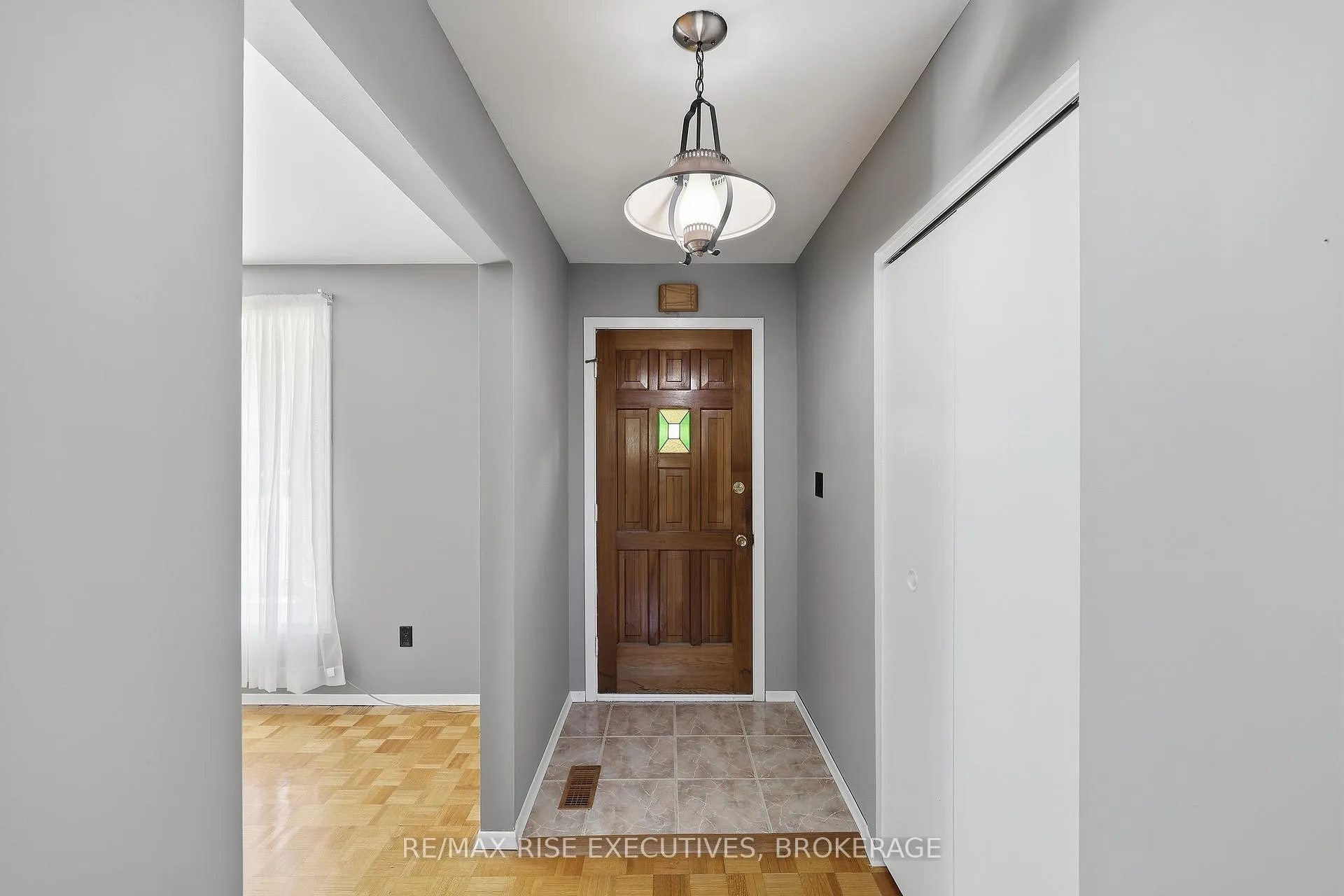 Photo 5 of 1055 Lincoln Drive, Kingston, South of Taylor-Kidd Blvd — HOMEH