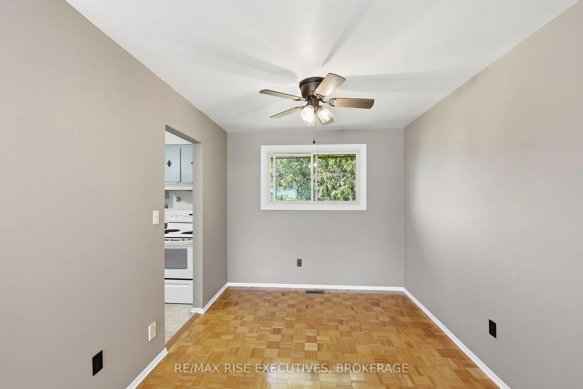 Photo 10 of 1055 Lincoln Drive, Kingston, South of Taylor-Kidd Blvd — HOMEH