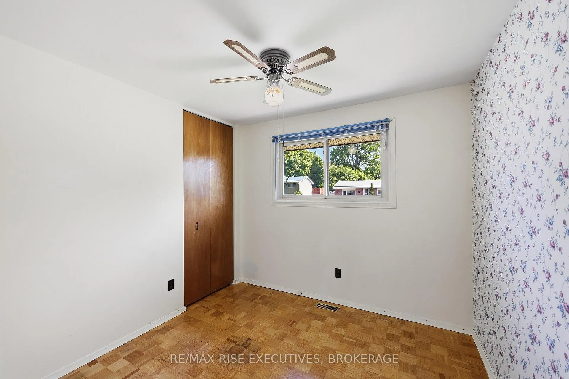 Photo 18 of 1055 Lincoln Drive, Kingston, South of Taylor-Kidd Blvd — HOMEH