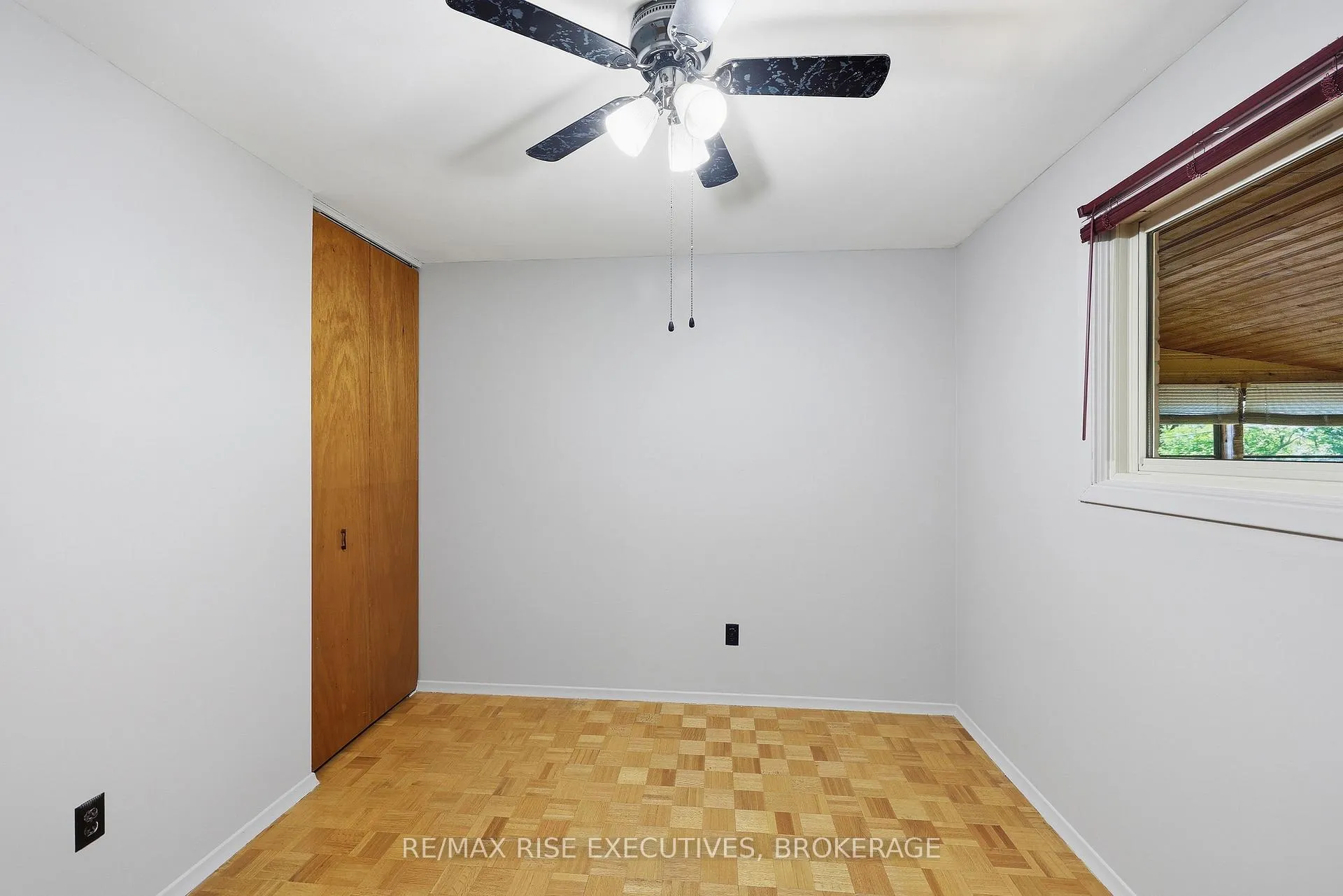 Photo 21 of 1055 Lincoln Drive, Kingston, South of Taylor-Kidd Blvd — HOMEH